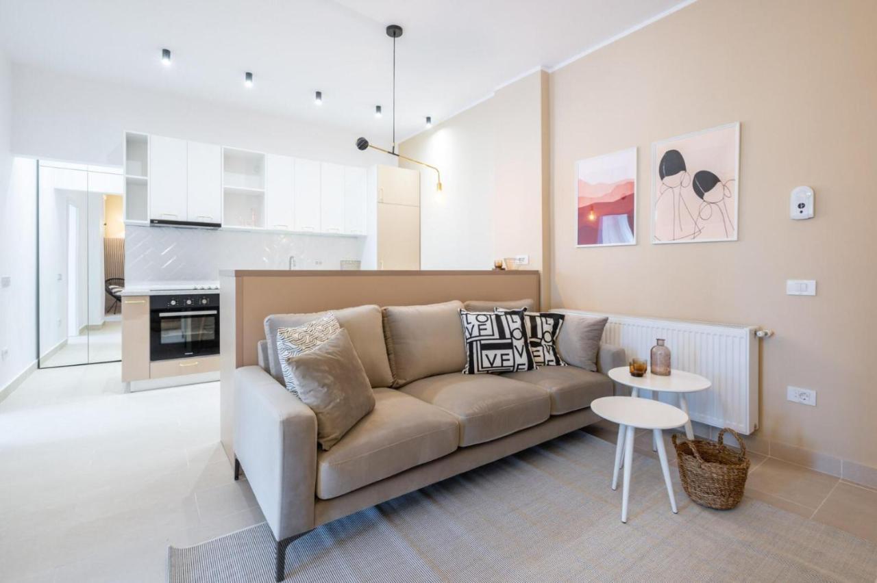 Fabulous Apartament With View In Calea Victoriei Bukares Bagian luar foto